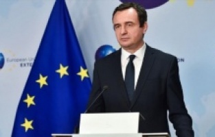Kurti: "Oduprijet ćemo se ucjenama EU i SAD-a"