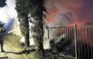 U Njemačkoj zapaljena humanitarna pomoć za žrtve razornih zemljotresa u Turkiye