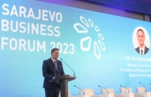 Bećirović na 12. Sarajevo Business Forumu: Investiranje u BiH je investiranje u budućnost