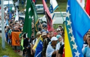 Počele prijave za "Marš mira": Odavanje počasti ubijenim u genocidu u Srebrenici