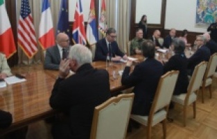 Vučić na sastanku sa ambasadorima Kvinte:" Kurti mora da povuče svoje specijalne jedinice, Srbi nikada neće prihvatiti njegovu okupaciju"