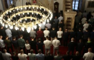 Na Kosovu počelo obilježavanje Kurban bajrama