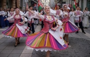 Ljetni spektakl u Sarajevu: Počinju "Baščaršijske noći"