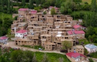 Stare kamene kuće u turskom Bitlisu omiljena destinacija ljubitelja prirode