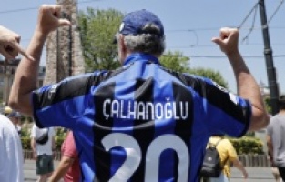 Uoči meča: Navijači Intera i Manchester Cityja posjetili historijske znamenitosti Istanbula