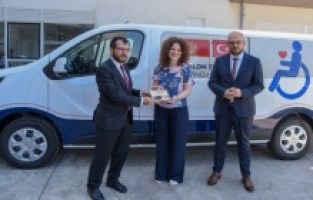 Crna Gora: TIKA donirala vozilo za prevoz osoba s invaliditetom Domu starih Podgorica