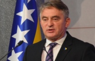 Komšić o optužnicama protiv pripadnika Armije RBiH: Osmišljeni pokušaju promjene karaktera rata u BiH