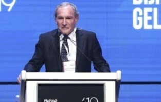 Američki geopolitički autor Friedman: "Srbija se sprema za rat"