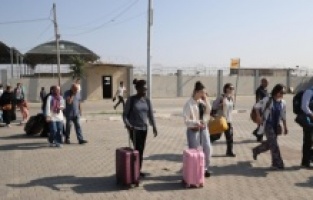 Gazu preko prelaza Rafah napustilo 110 osoba sa stranim pasošima