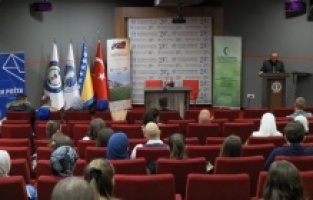 Dani vakufa u BiH: Na IUS-u održan Interaktivni forum “Vakufi 2.0: Pogledi mladih“