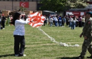 Turski KFOR organizovao Dječiji festival povodom 23. aprila, Dana nacionalnog suvereniteta i djeteta