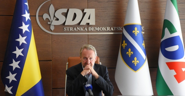 Bakir Izetbegović: Čitav Alijin život je poruka, smatrao je da je porodica najveća vrijednost